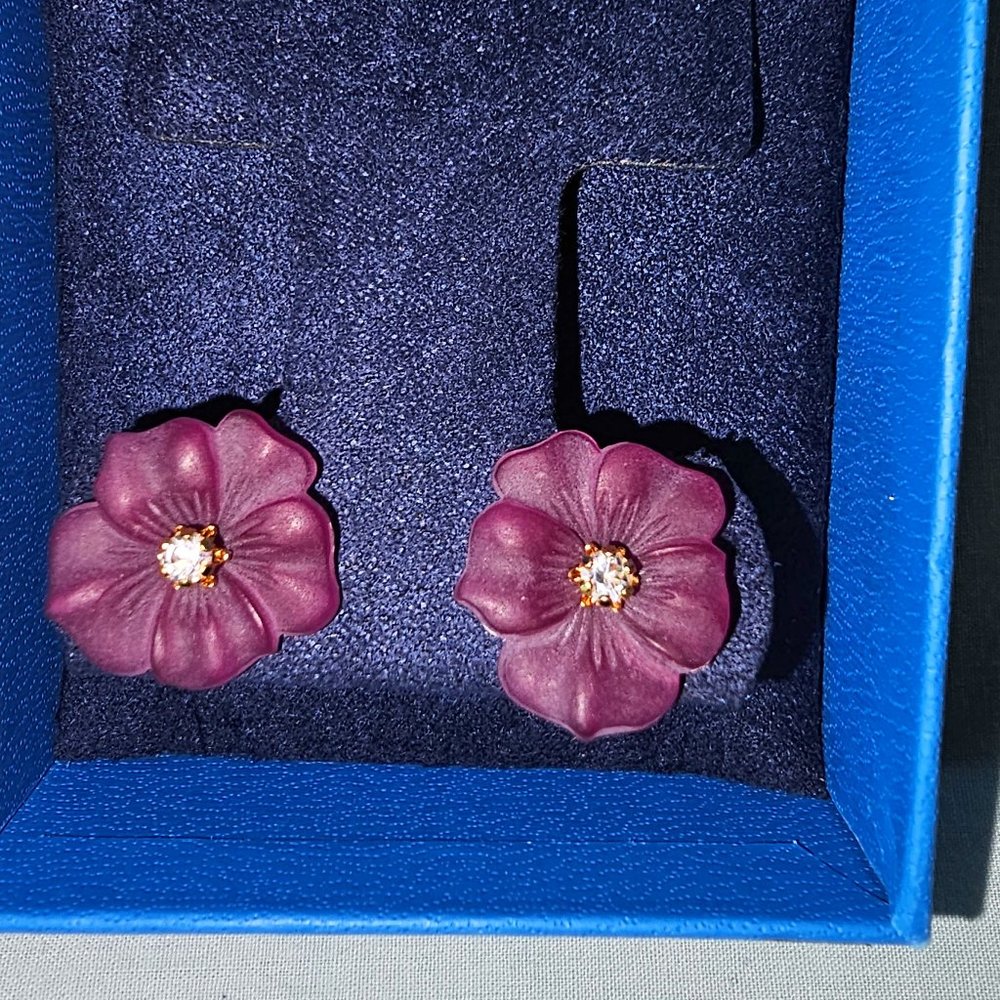 Pansy earrings